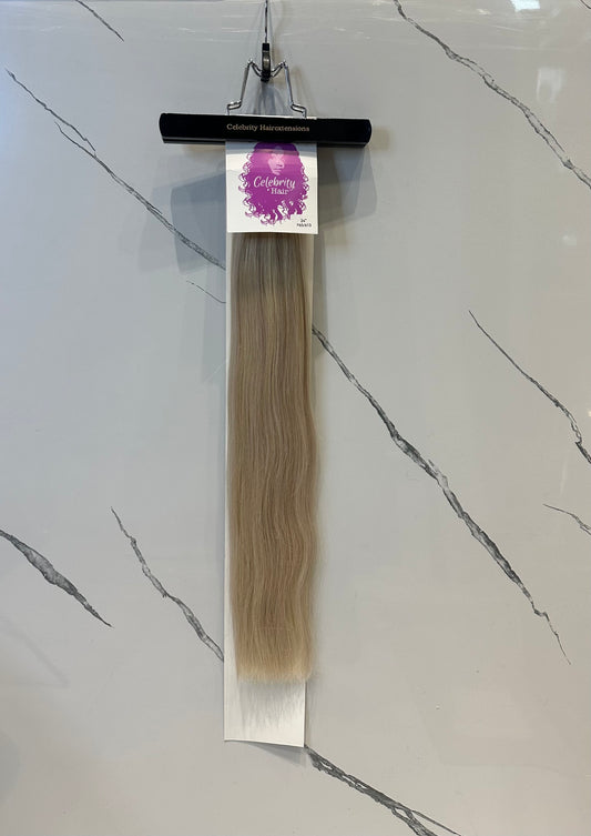 Celebrity Hair Weft - Blond P65/613